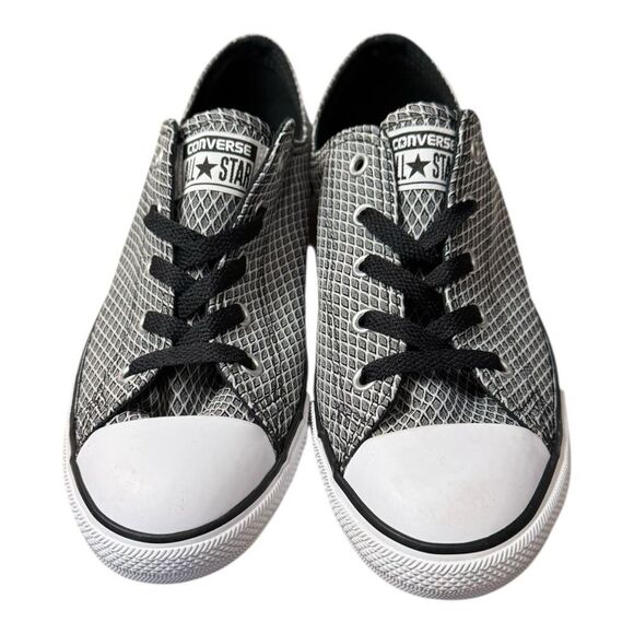 New Converse All Star Women CTAS Dainty Ox Black White Lo Sneakers 7.5 - Picture 4 of 6
